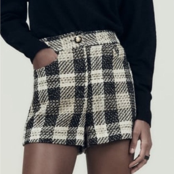 Zara Black and Cream High Waist Shorts - Picture 1 of 7